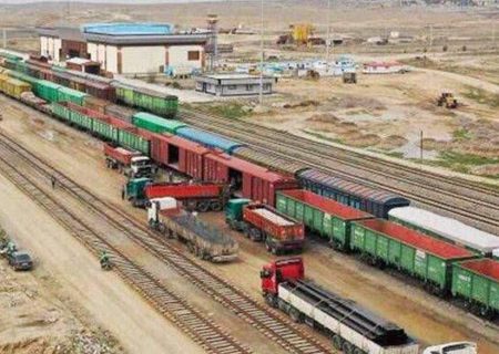 عبور ۲۵ کانتینر ترانزیت روسیه از ایران به هند و امارات