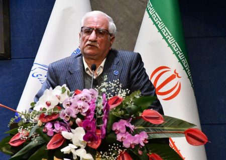 برای حل مشکلات اقتصادی به عزم ملی نیاز داریم
