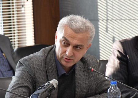 ضرورت اصلاح قوانین مالیاتی و بانکی برای حمایت از تولیدکنندگان