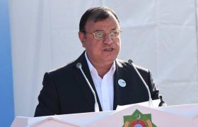 توسعه تجارت با ترکمنستان بر پایه ظرفیت‌های اقتصادی و فرهنگی گلستان