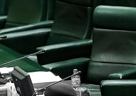 بهارستان پس از جنگ؛ چرا تعطیلی ۳ ماهه مجلس به چشم کسی نیامد؟